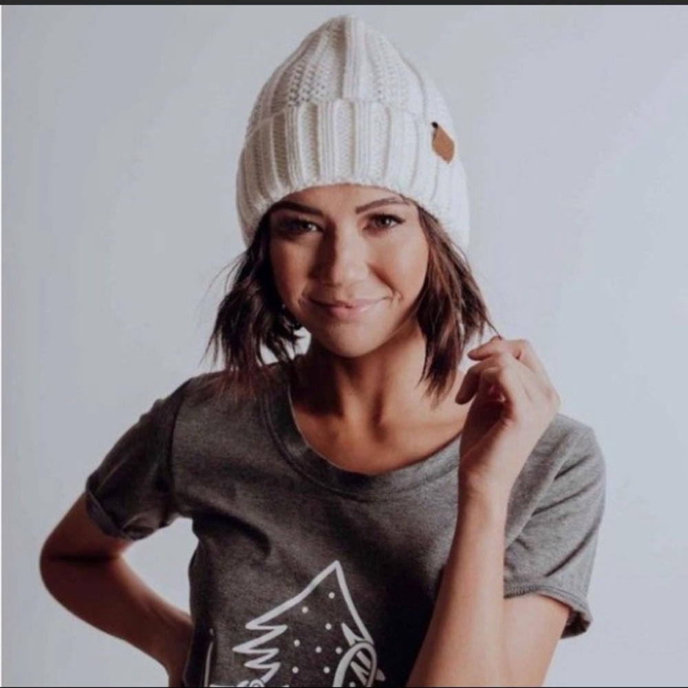 Cable Knit Cuff Beanie-LAST ✌️